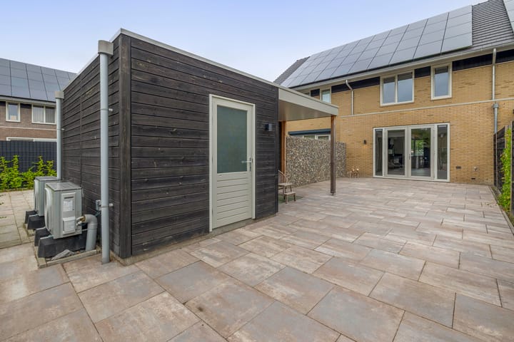 Foto 35 van Rinze Wibbelinkstraat 86