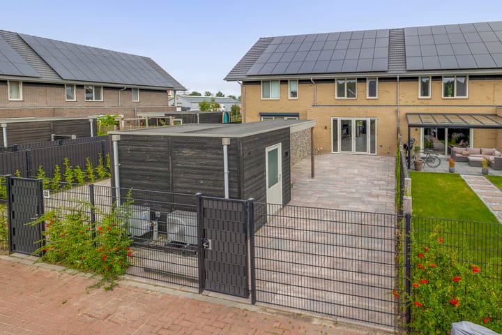 Foto 38 van Rinze Wibbelinkstraat 86