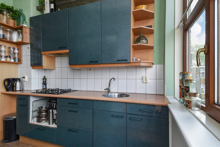 Foto 28 van Tholensestraat 161