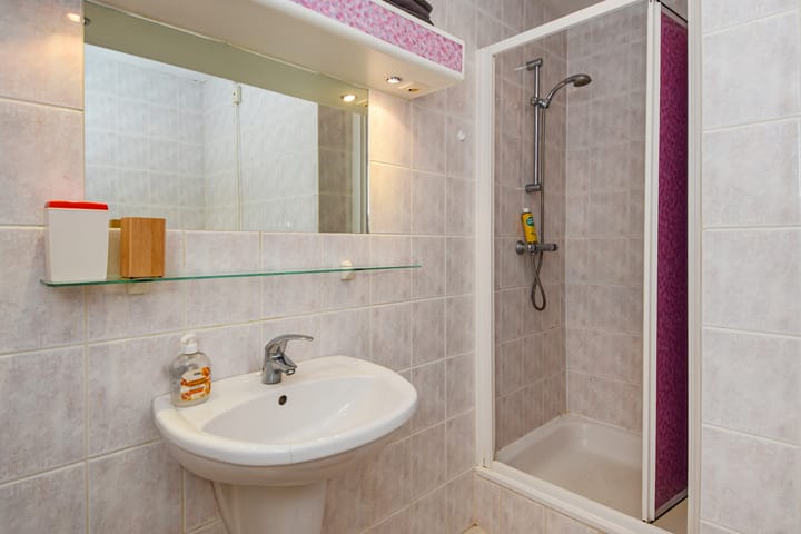 Foto 40 van Tholensestraat 161