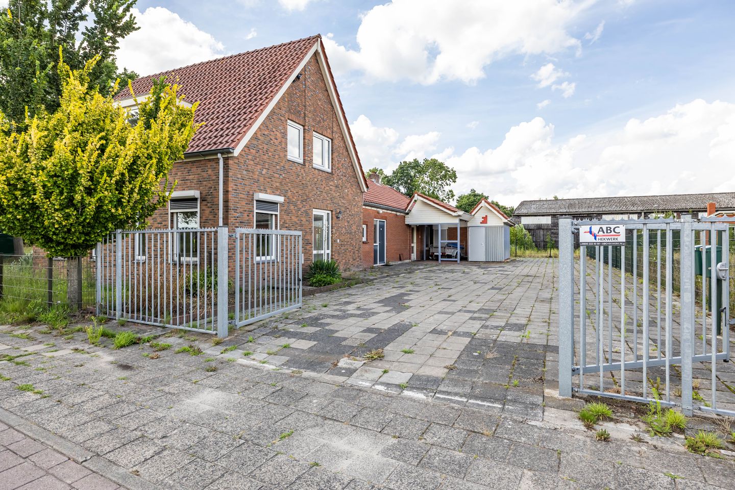 Foto 4 van Weg naar den Dam 3