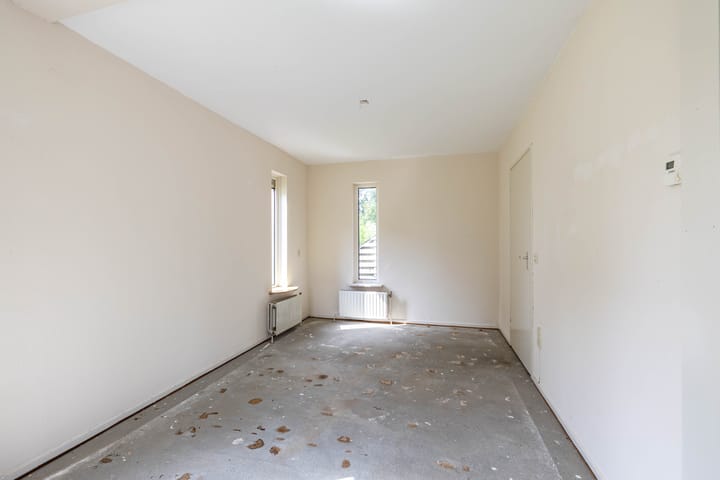 Foto 12 van Weg naar den Dam 3