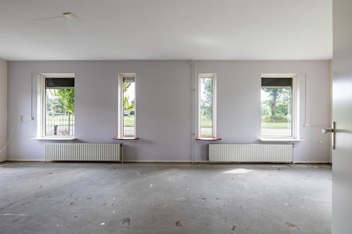 Foto 14 van Weg naar den Dam 3