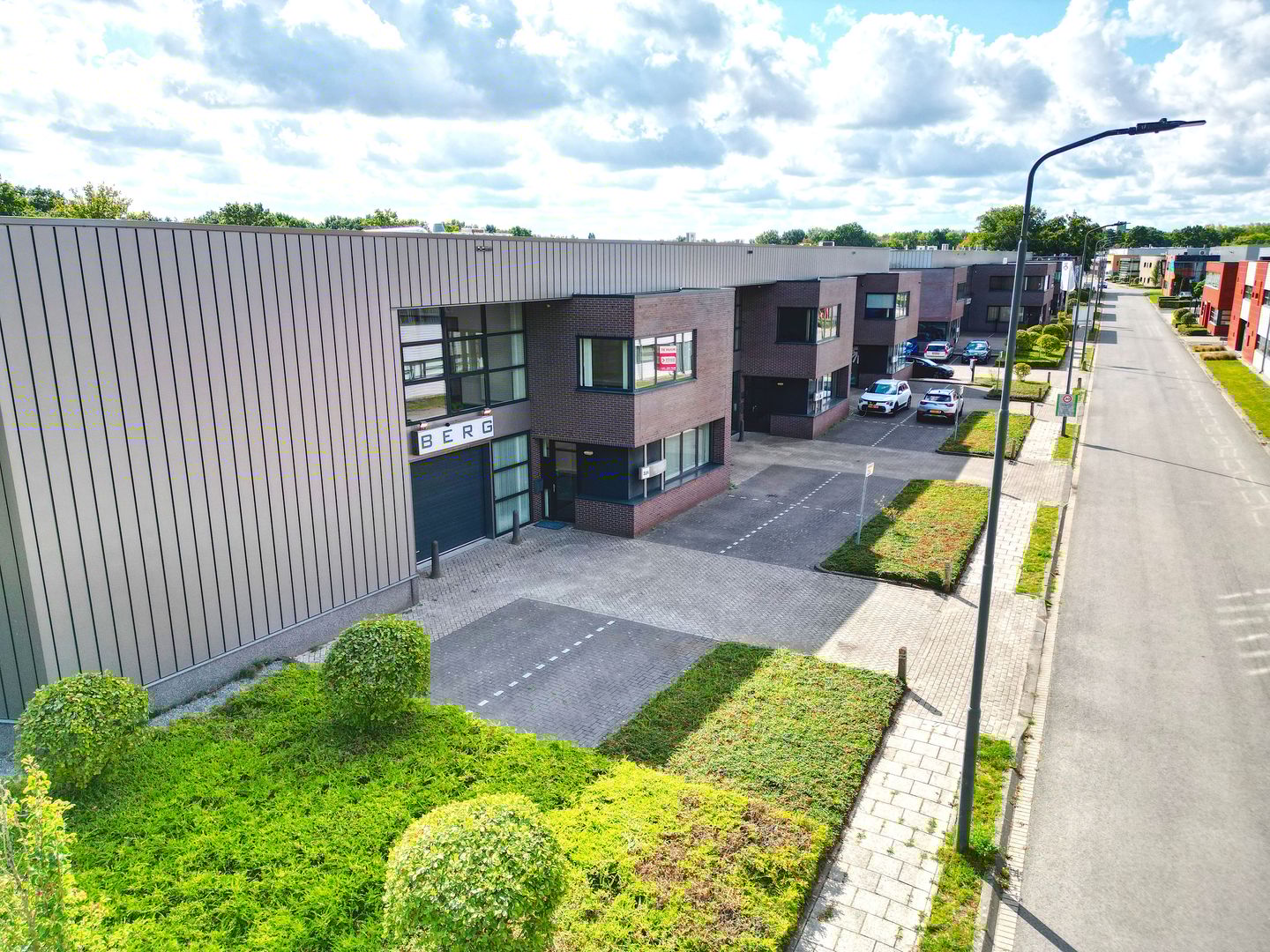 Bekijk foto 2 van Esp 226