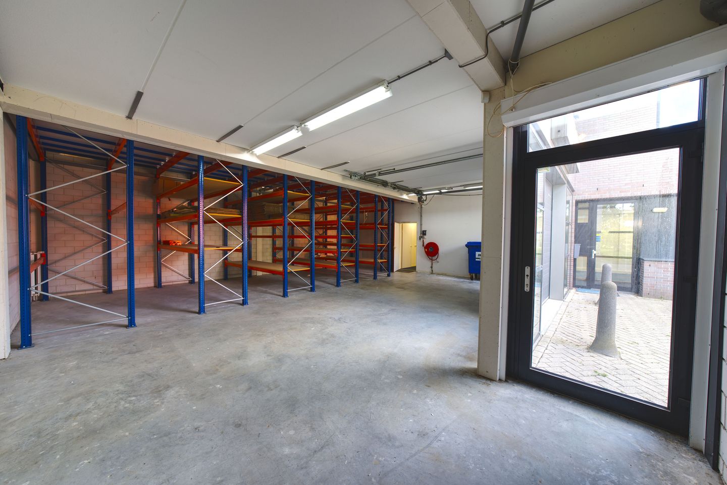 Bekijk foto 5 van Esp 226