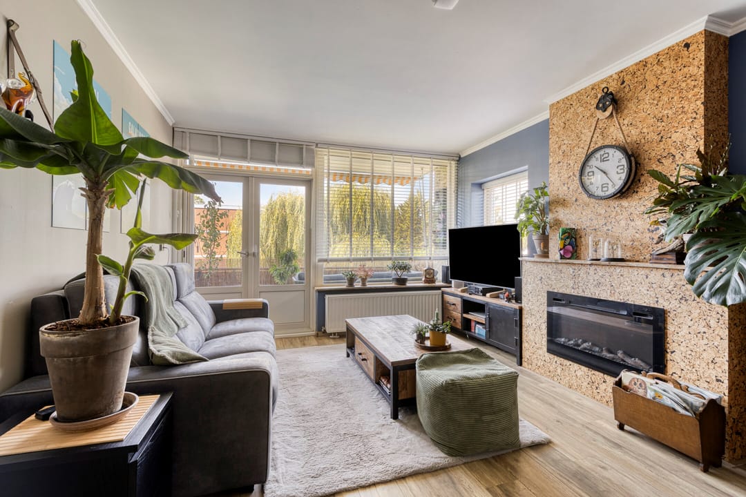 Foto 8 van Dahliastraat 256