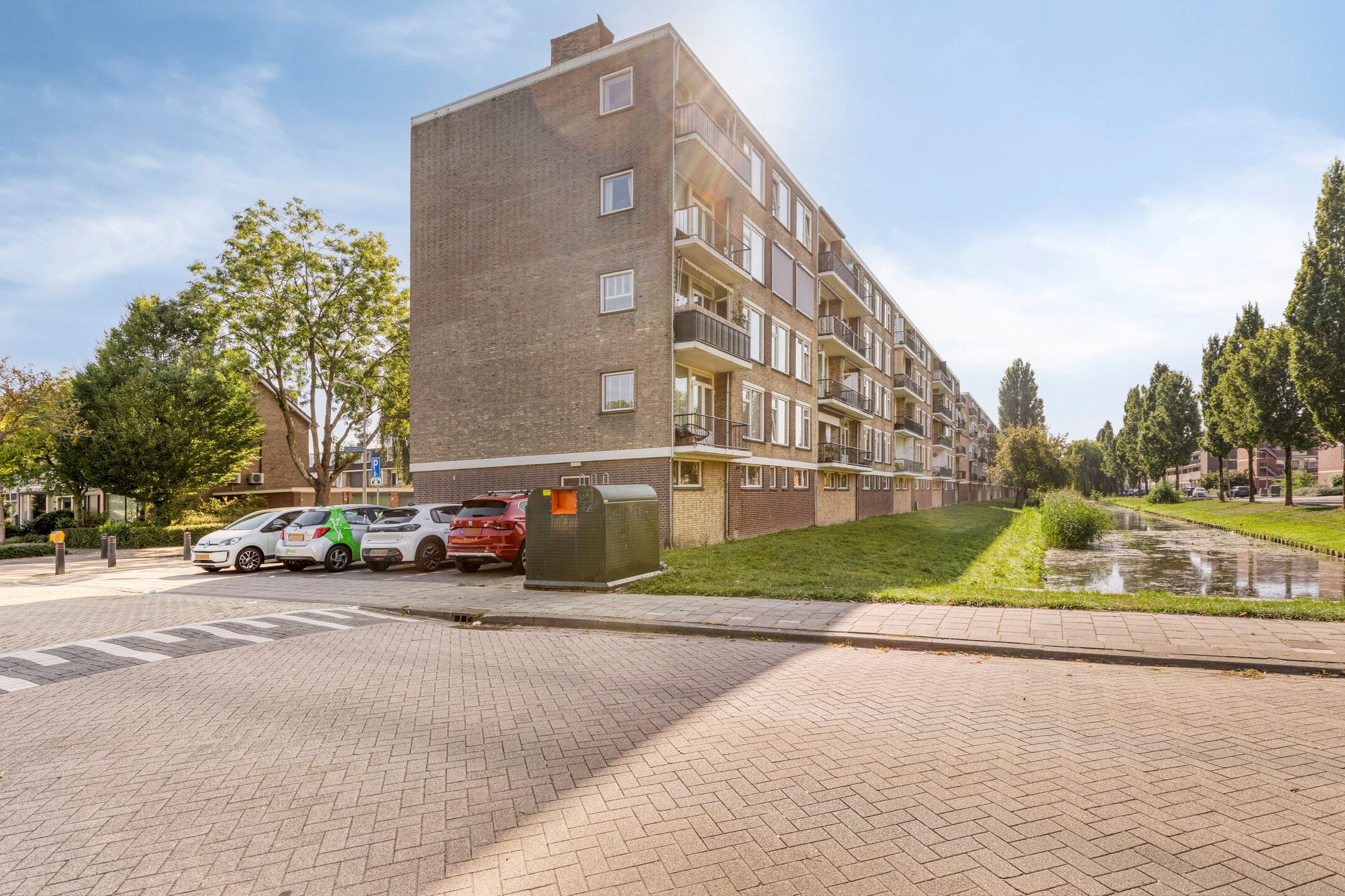 Foto 24 van Dahliastraat 256