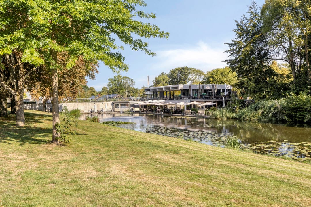 Foto 28 van Dahliastraat 256