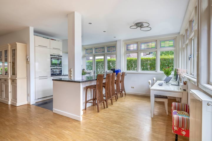 Foto 4 van Adrianalaan 293