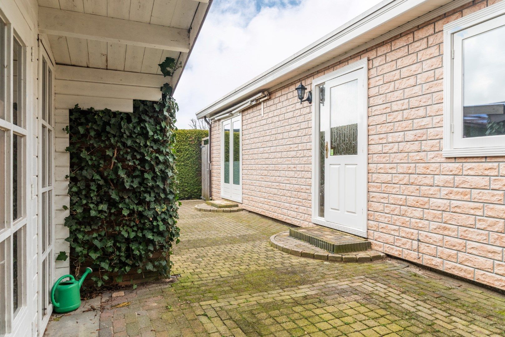 Photo 30 of Rijnbandijk 111-60