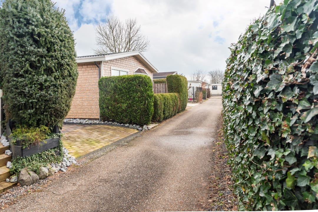 Photo 47 of Rijnbandijk 111-60