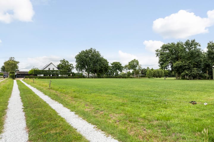 Foto 44 van Broekstraat 10