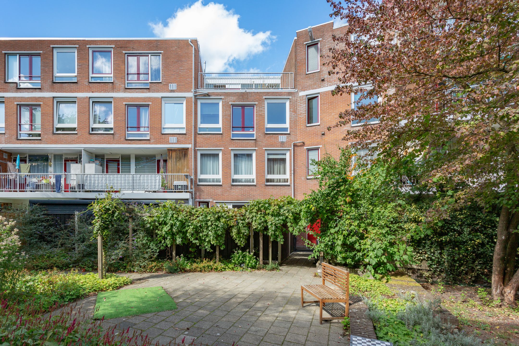 Photo 12 of Minahassastraat 22-D