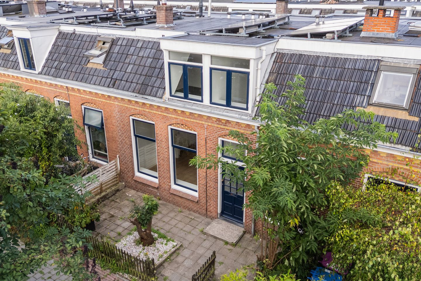 Photo 25 of Jan van de Capellestraat 4