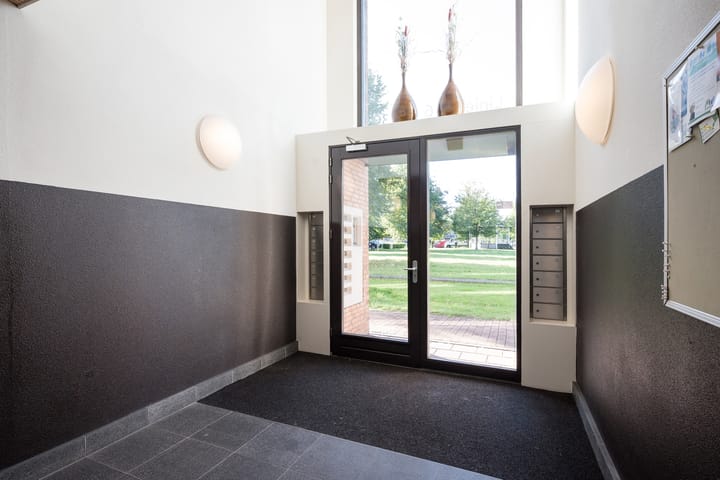 Foto 23 van Liniewal 10