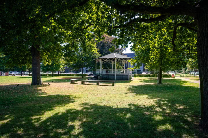 Foto 28 van Liniewal 10