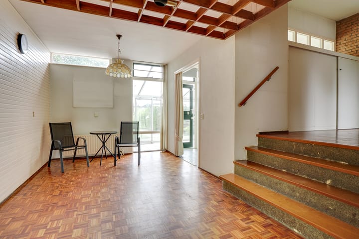 Photo 16 of Ambachtsheerelaan 11