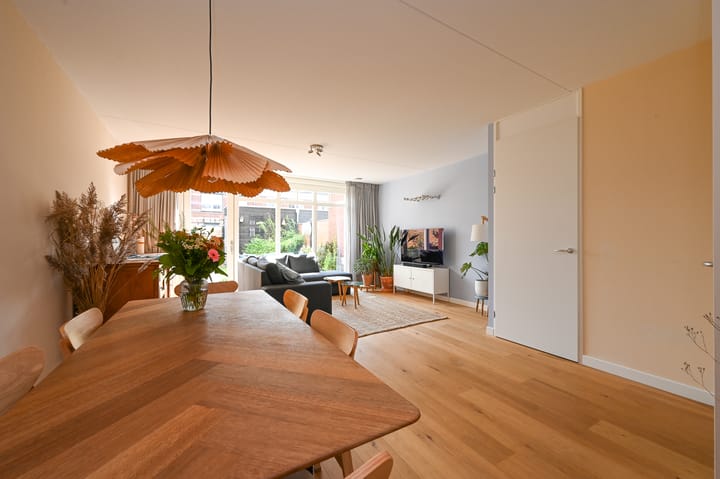 Foto 12 van Markgraaflaan 128