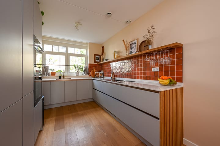 Foto 21 van Markgraaflaan 128