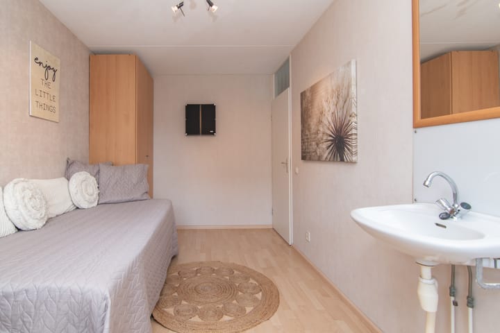 Photo 24 of Tjotterkade 12