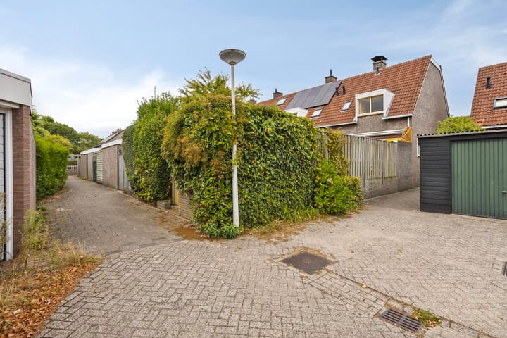 Foto 25 van Schoof 58