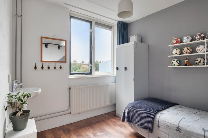 Foto 25 van De van der Schuerenmarke 88