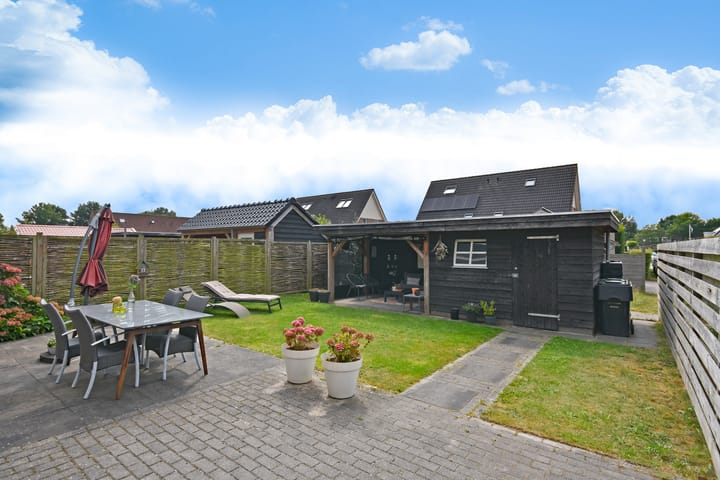 Foto 4 van Sânhichte 25