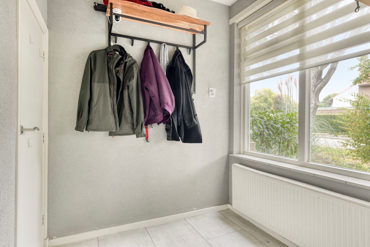 Foto 10 van Burgemeester Van Altenastraat 6