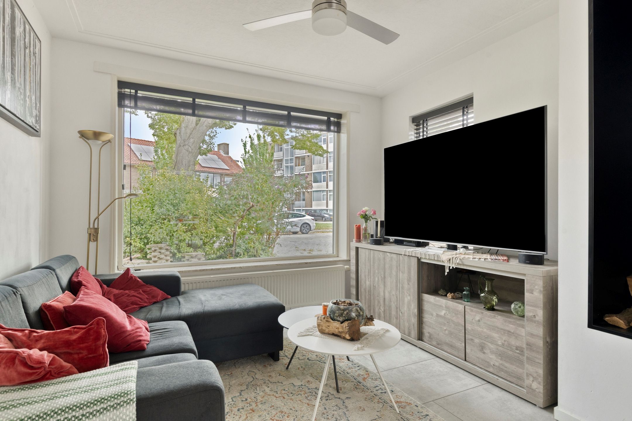 Foto 15 van Burgemeester Van Altenastraat 6