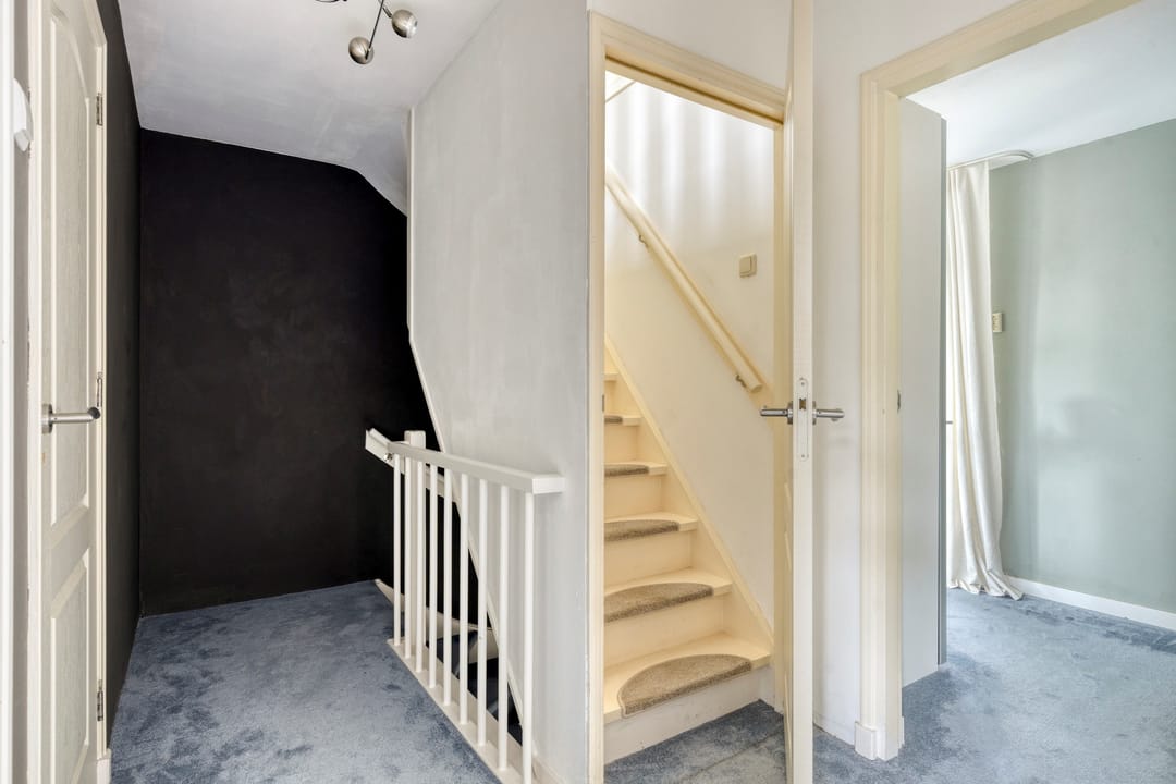 Foto 26 van Burgemeester Van Altenastraat 6