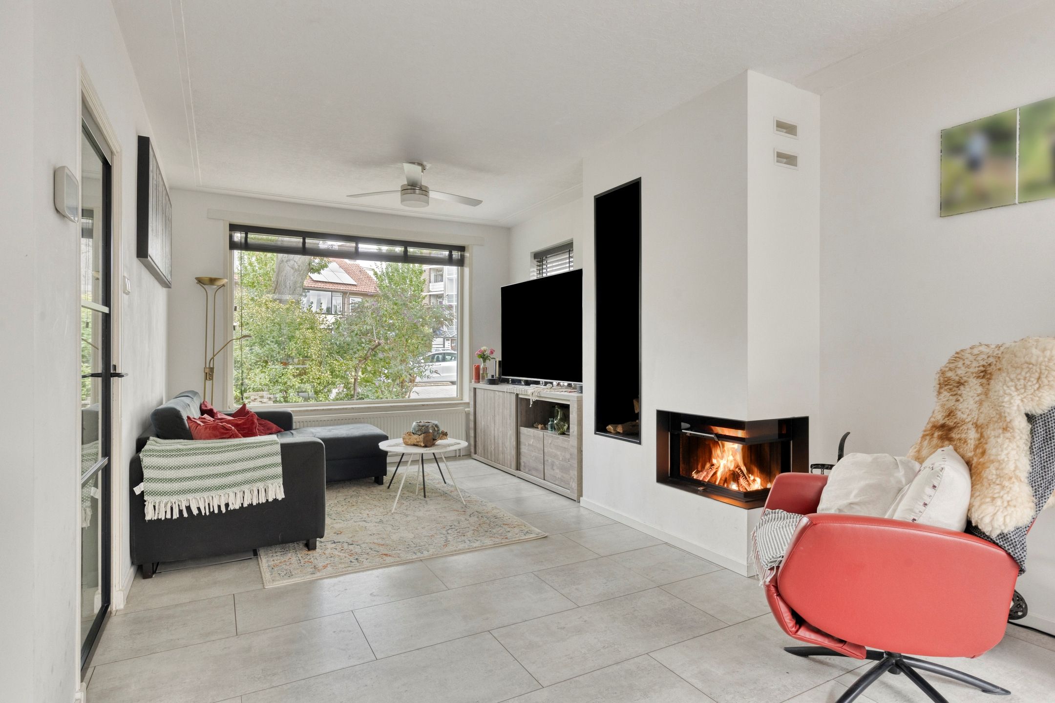 Foto 12 van Burgemeester Van Altenastraat 6