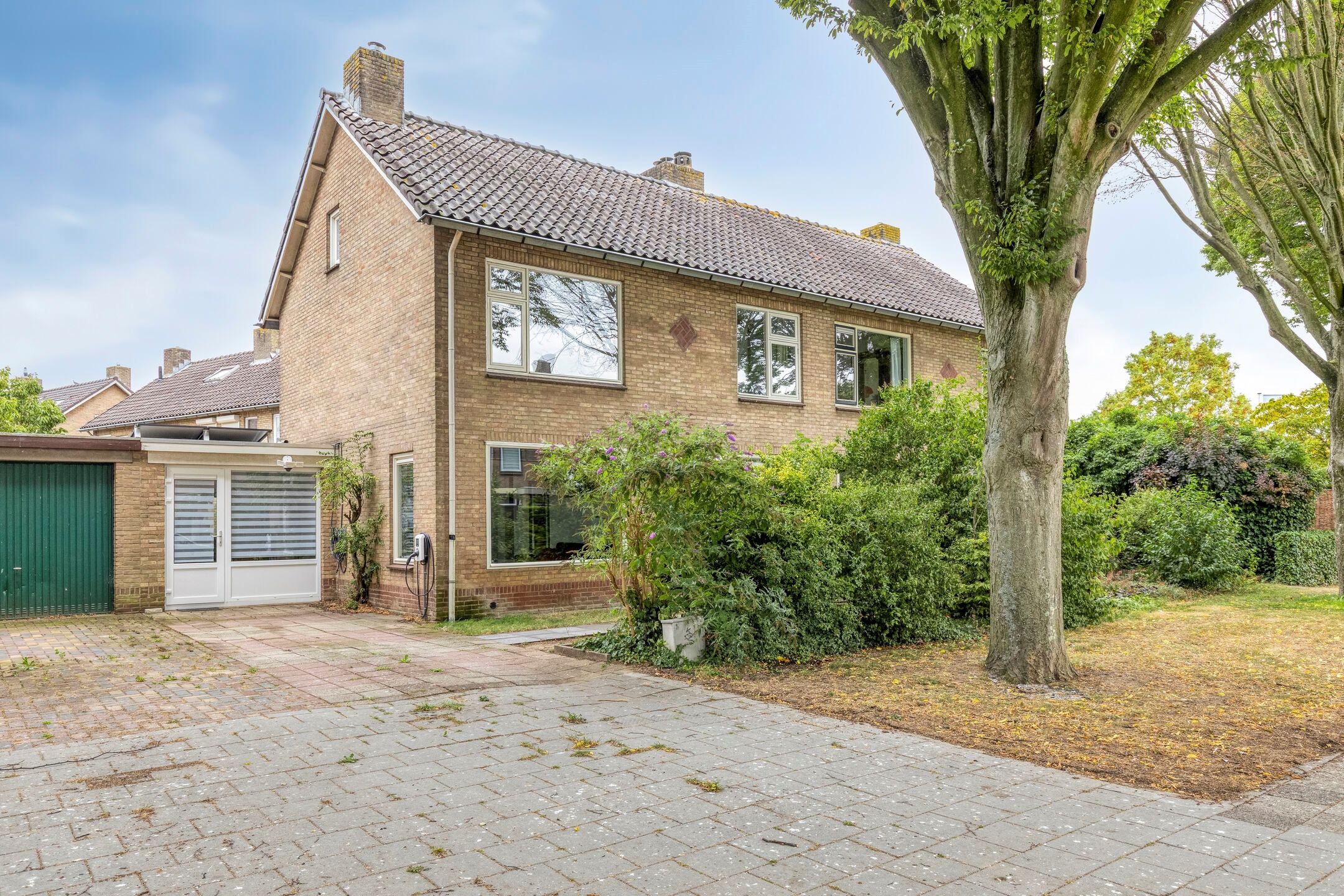 Burgemeester Van Altenastraat 6