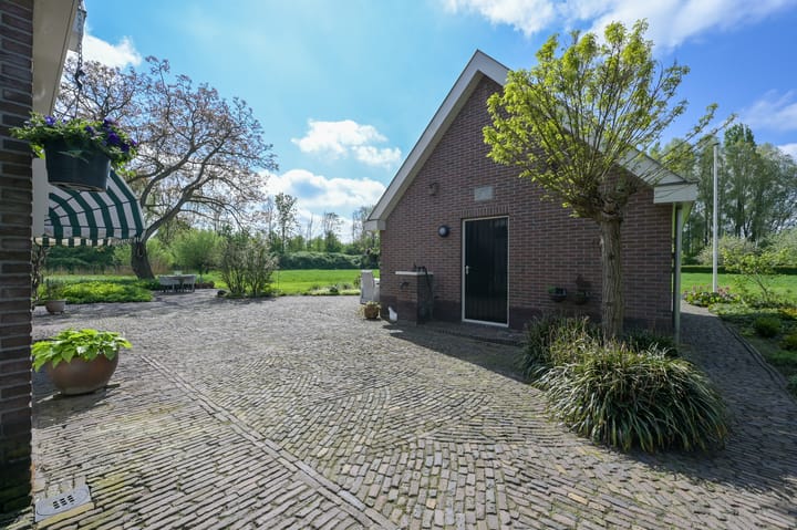 Foto 3 van Middelaarseweg 8