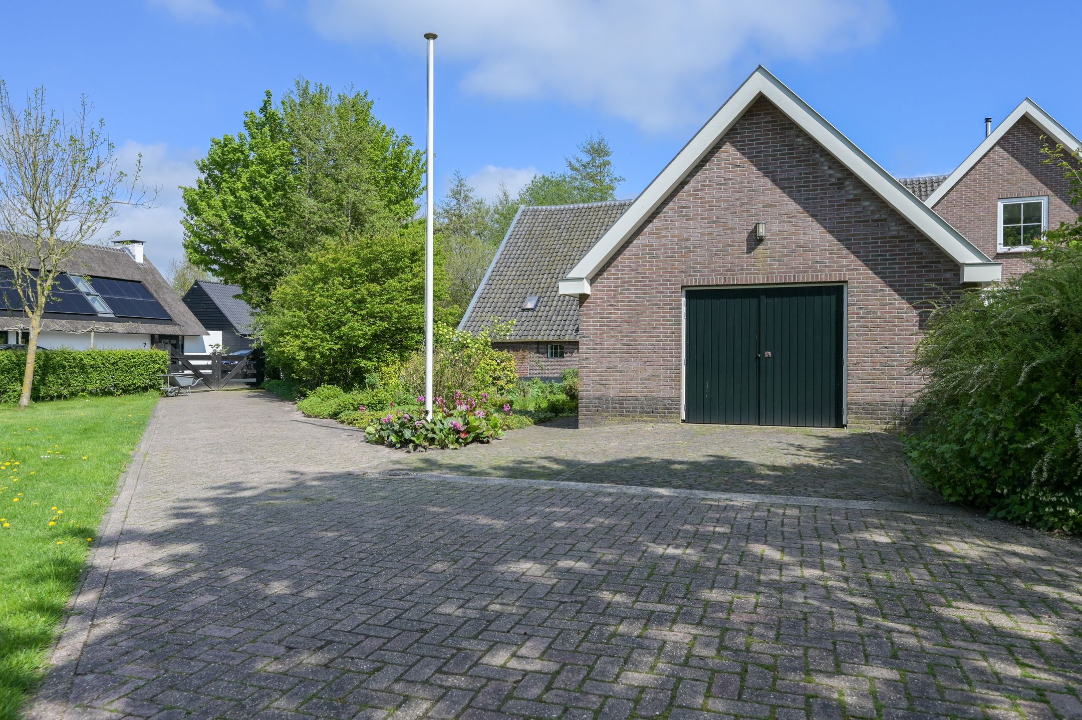 Foto 45 van Middelaarseweg 8