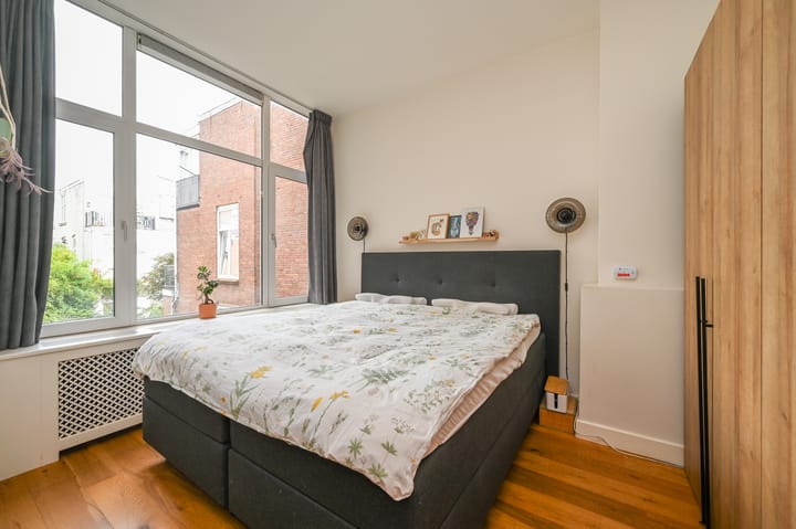 Foto 10 van Loosduinseweg 951