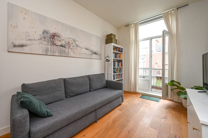 Foto 14 van Loosduinseweg 951