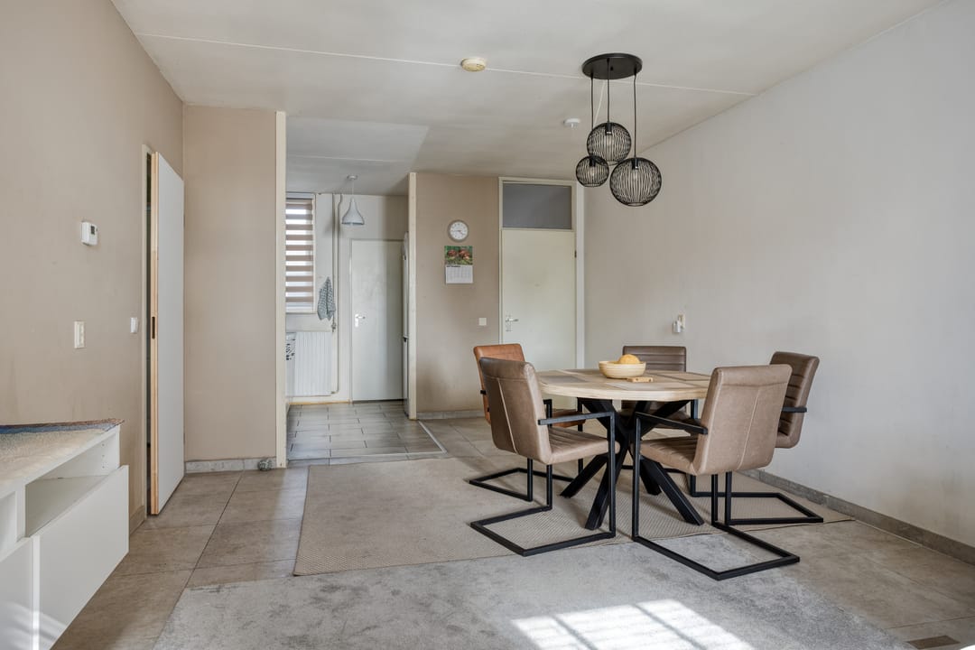 Foto 8 van Van Vegcheltstraat 17