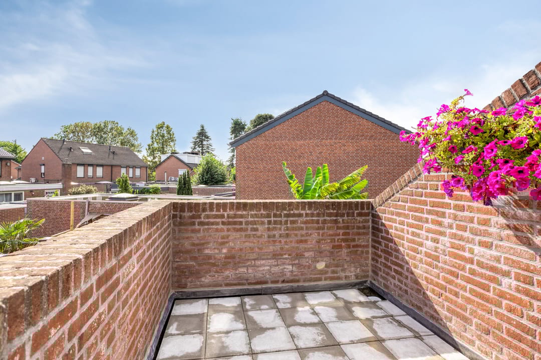 Foto 23 van Van Vegcheltstraat 17