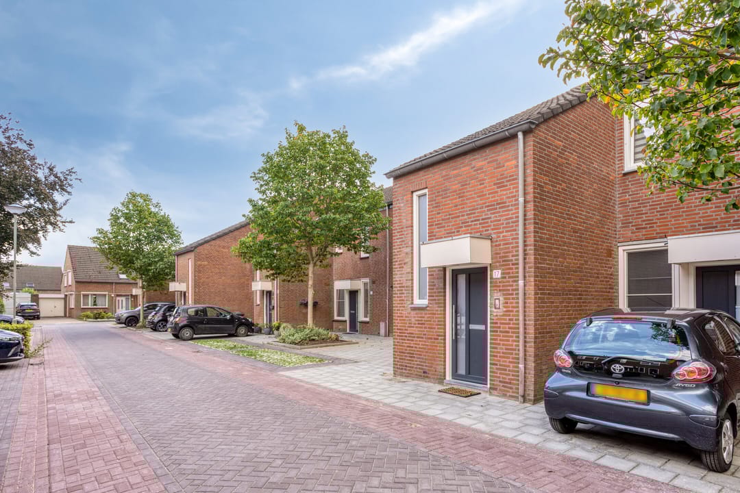 Foto 26 van Van Vegcheltstraat 17