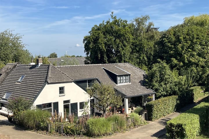 Foto 1 van Waalbandijk 114