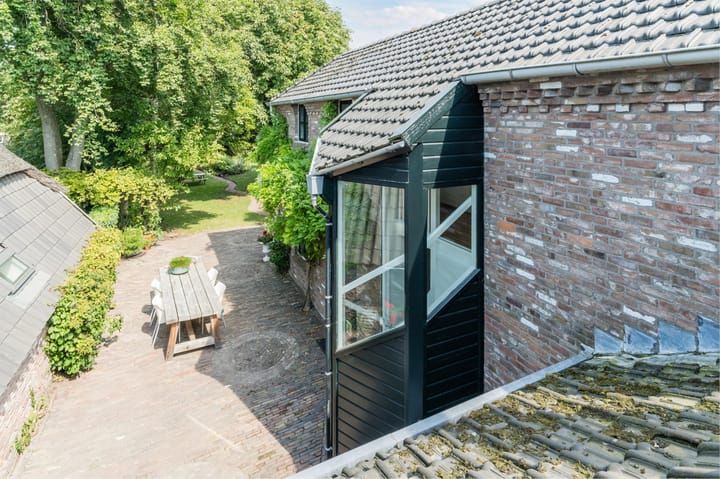 Foto 24 van Waalbandijk 114