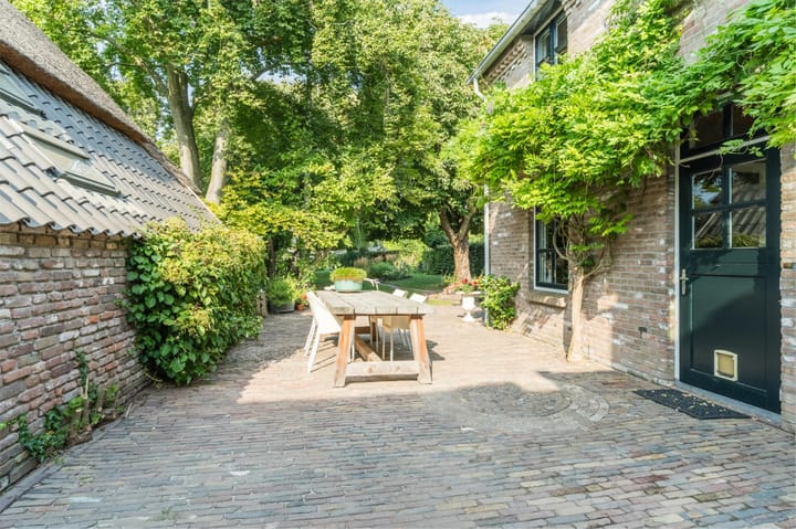 Foto 46 van Waalbandijk 114