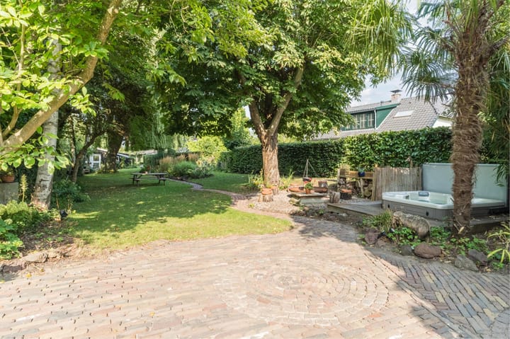 Foto 47 van Waalbandijk 114