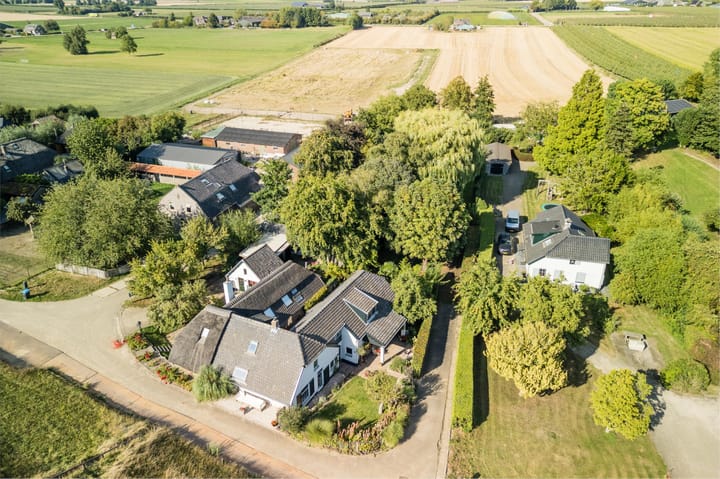 Foto 78 van Waalbandijk 114