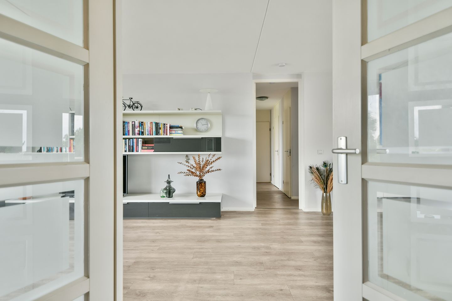 Photo 10 of Femina Mullerstraat 283