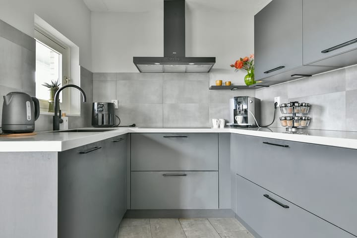 Foto 21 van Femina Mullerstraat 283