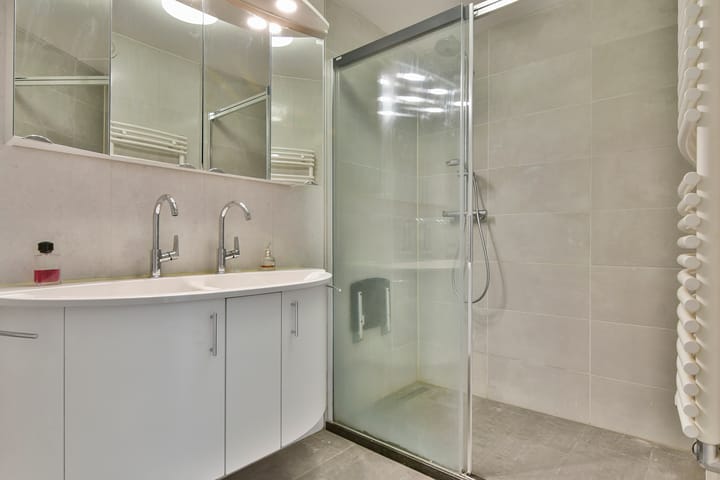 Foto 32 van Femina Mullerstraat 283