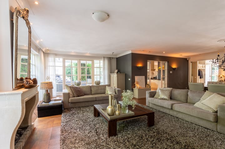 Foto 9 van Noord Parallelweg 24