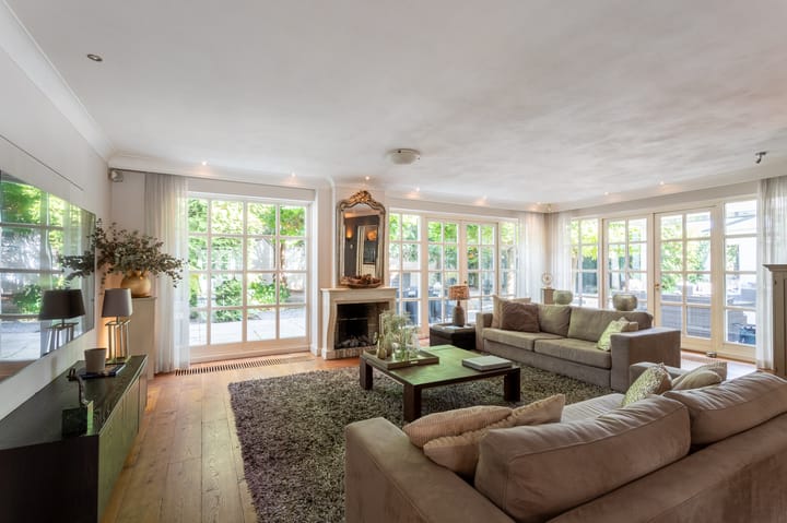 Foto 11 van Noord Parallelweg 24