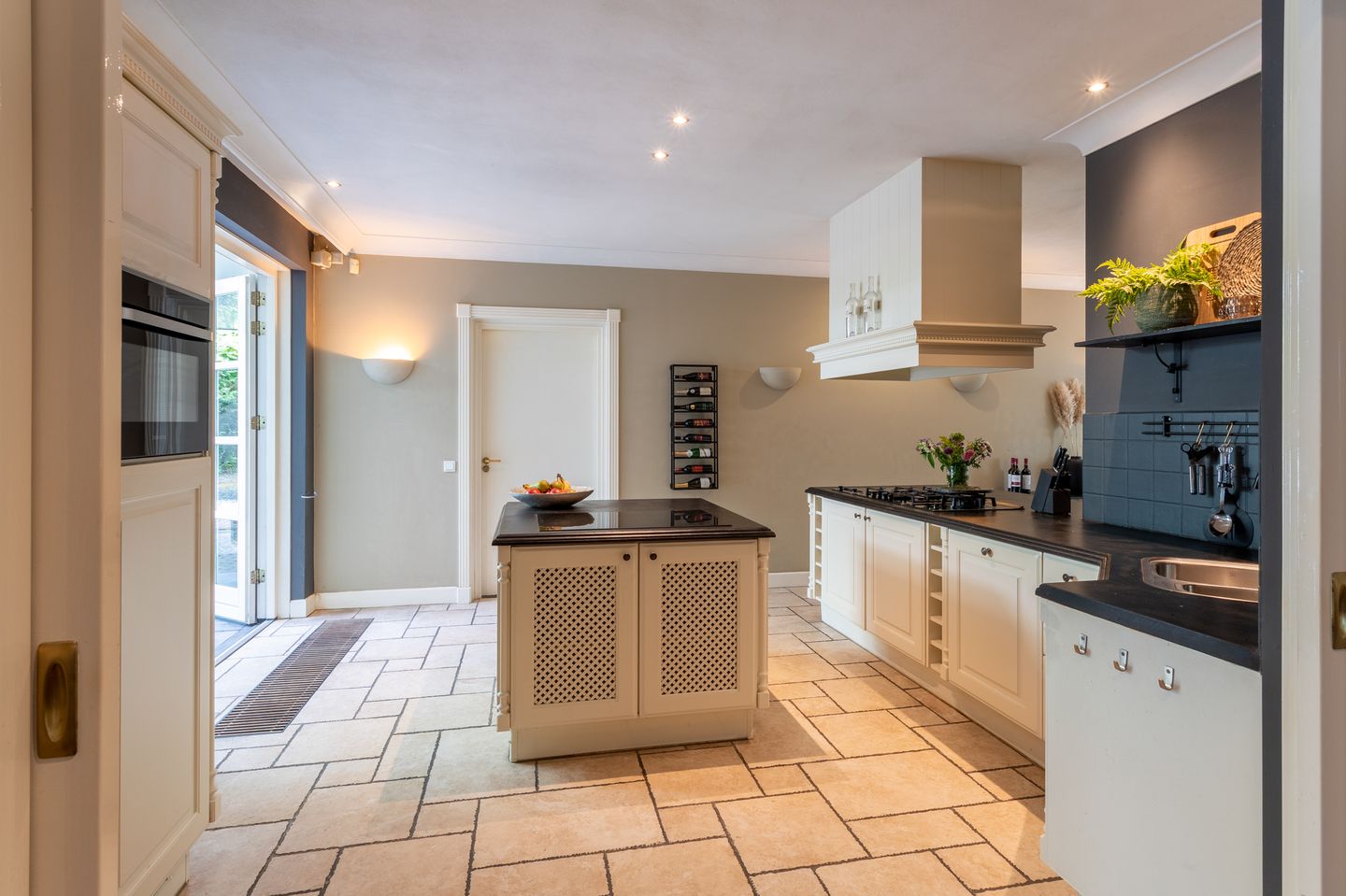 Foto 25 van Noord Parallelweg 24